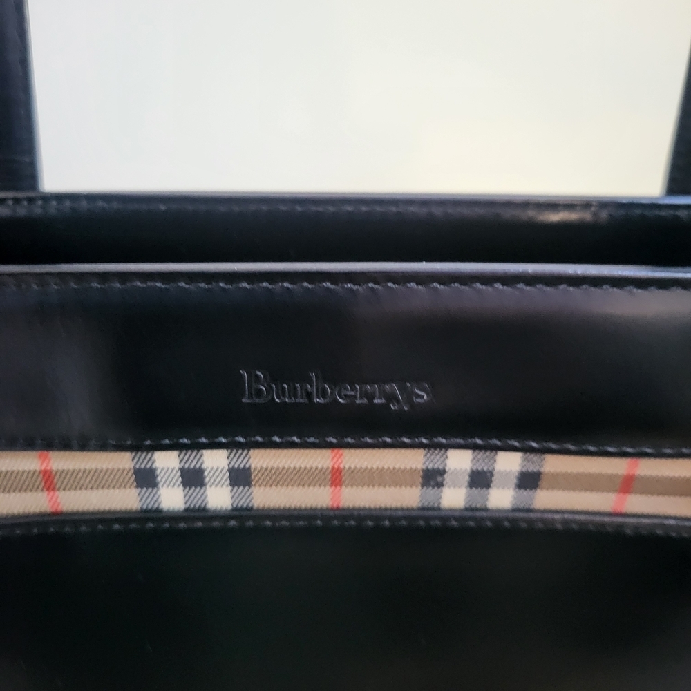 Burberry Burberrys Nova Check Handbag Leather Black..w/COA.. - Picture 5 of 16